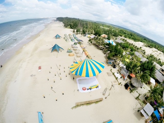 1-coco-beach-lagi-binh-thuan.jpg