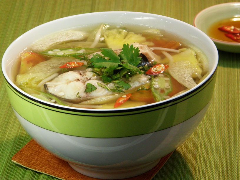 canh-chua-ca-bong-lau-1.jpg