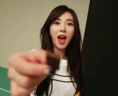 giphy.gif