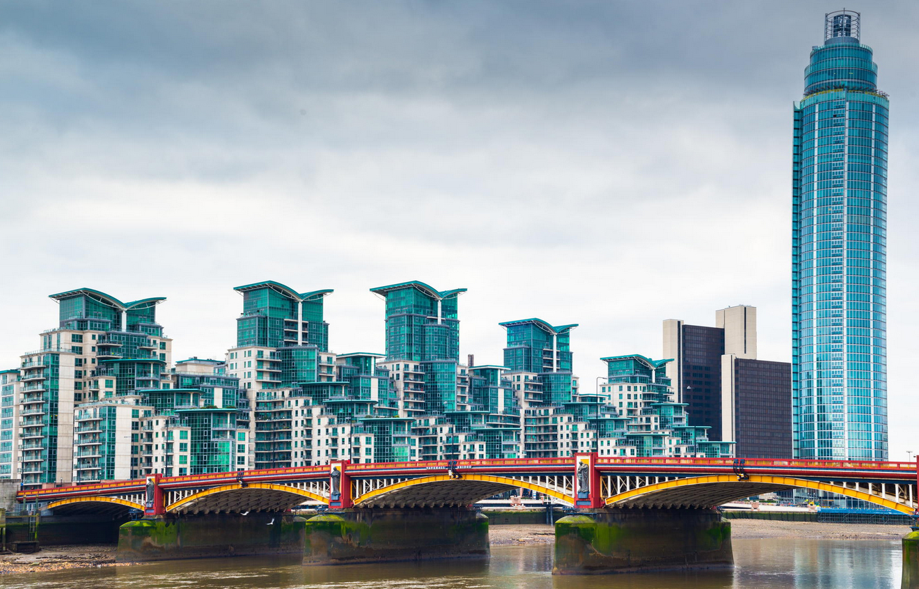 Vauxhall[1].jpg