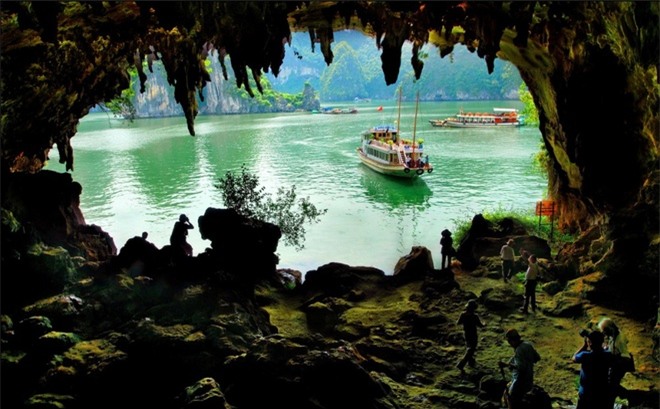 Ve-dep-du-lich-Viet-qua-ong-kinh-nhiep-anh-gia_9[1].jpg