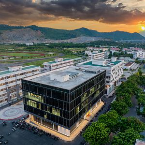 Top 9 đại học Việt Nam trong bảng xếp hạng thế giới theo nhóm ngành