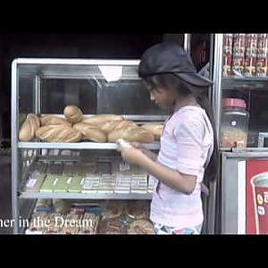 Clip cảm động - gặp mẹ trong mơ - YouTube