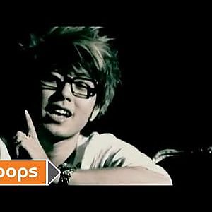 Giây Phút Êm Đềm - Akira Phan [Official] - YouTube